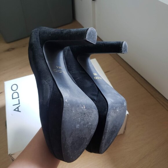 Aldo genuine suede pumps 8.5/38.5, early 2010s - Picture 7 of 9